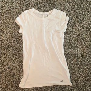 White t-shirt